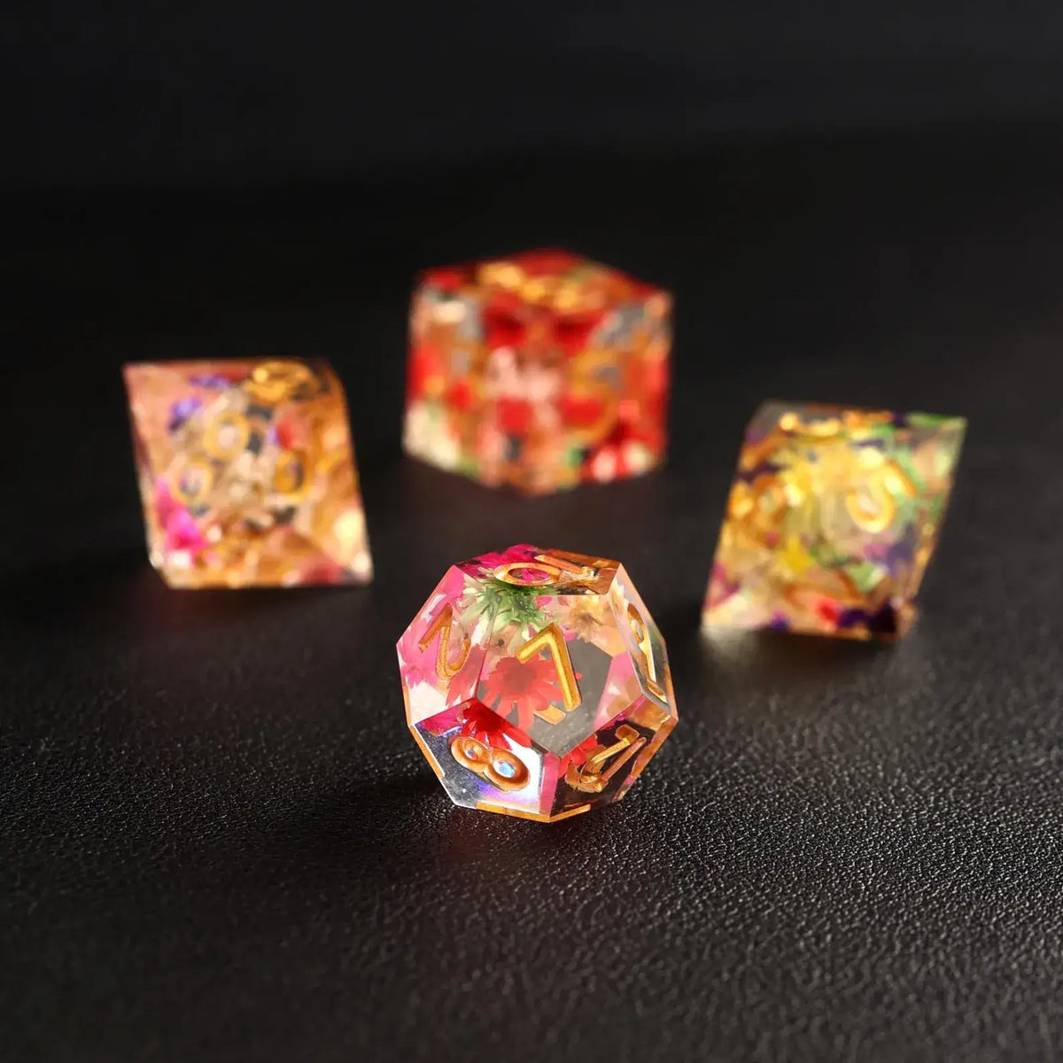D12 die from the Transparent Floral DND Resin Dice Set, displaying lifelike flowers suspended within transparent resin for a unique, nature-inspired aesthetic.