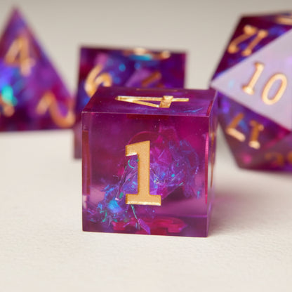 Isolated view of a single D6 die. Every face shows a vivid purple holographic sheen and clear, readable pips.