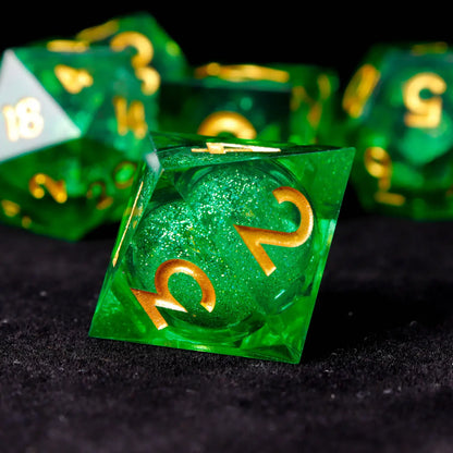 Side view observing the centered position of the liquid core, reflecting the superior industrial design and balance of the liquid dice.
