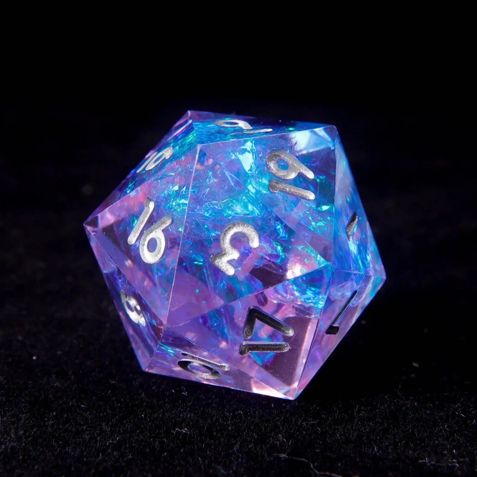 Sharp-edge engraved d20 from URdice Light Purple & Blue Resin DND Dice Set